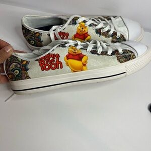 Rebook memory tech ortholite Winnie the Pooh Sneakers size 12